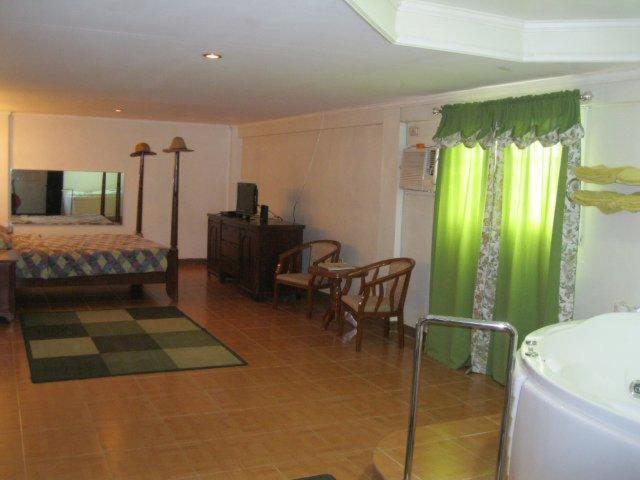 אנגלס Red Tulip Hotel מראה חיצוני תמונה
