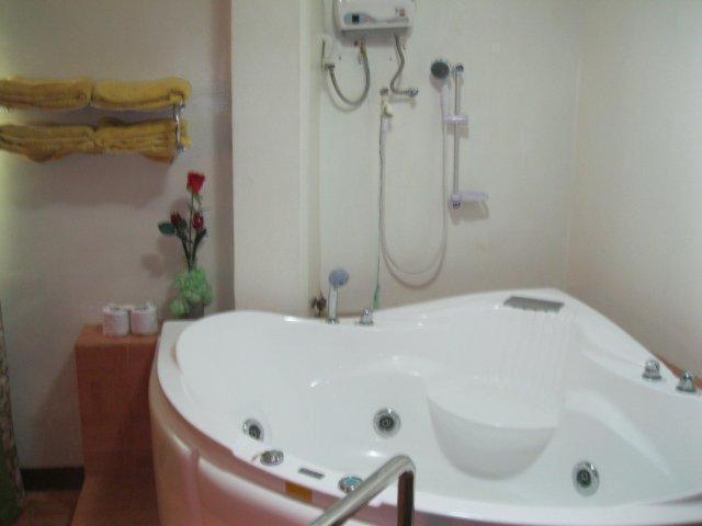 אנגלס Red Tulip Hotel מראה חיצוני תמונה